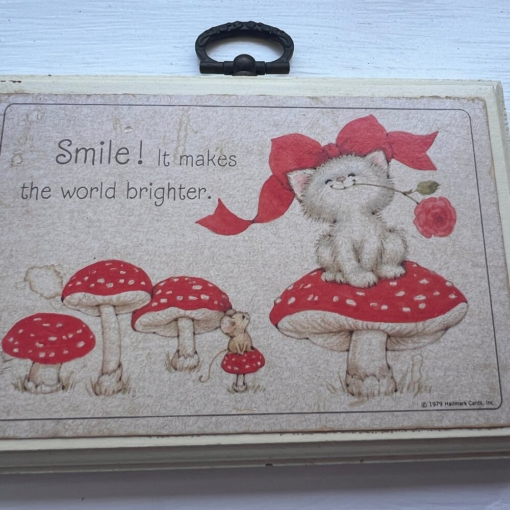 Vintage Hallmark 1979 Cat Plaque